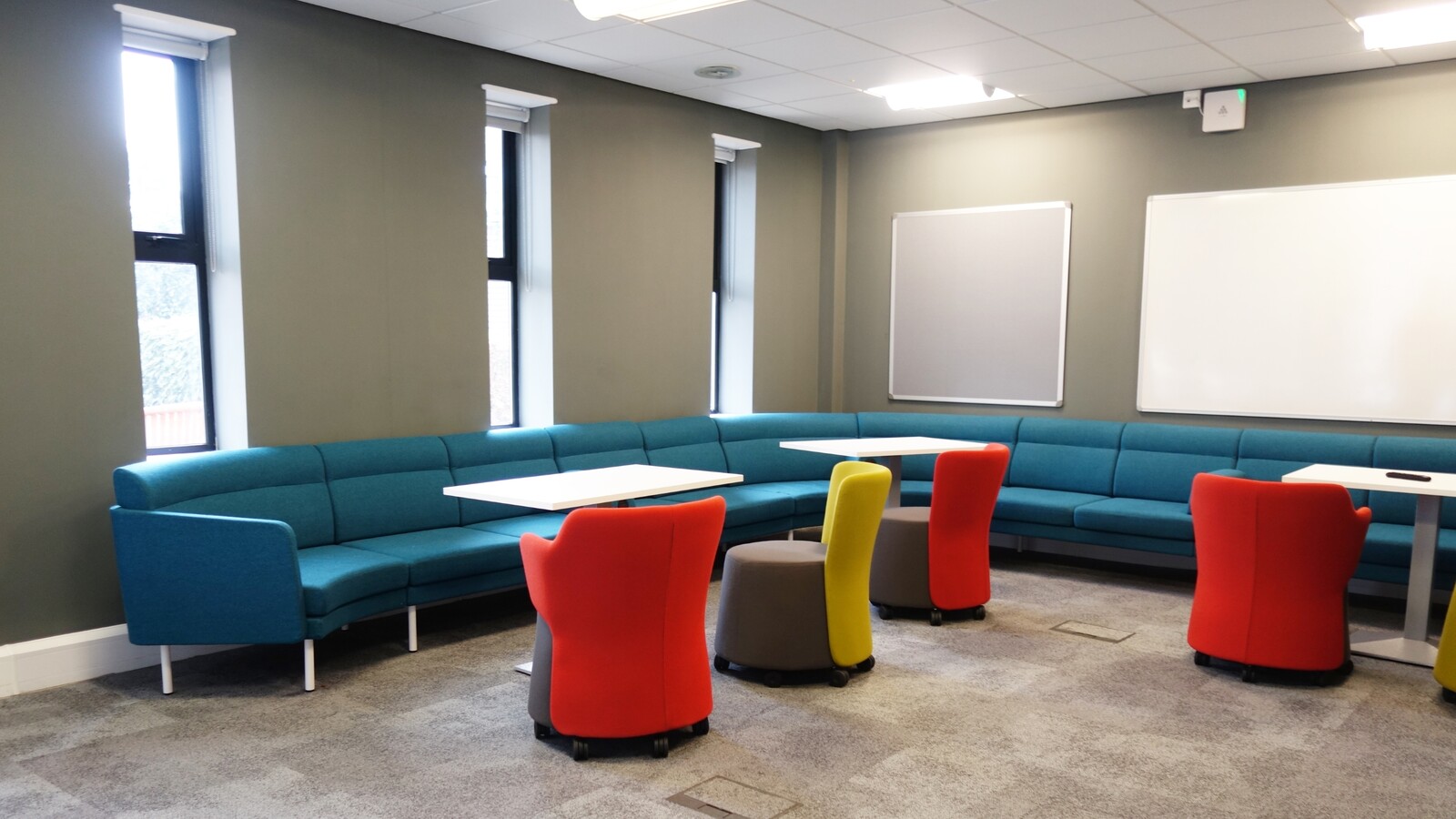 Oxford Brookes University - Wheatley Campus soft seating
